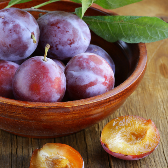 Imagem Fruto da Ameixa Roxa Comum
