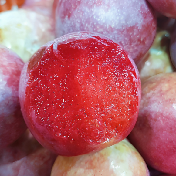 Imagem Fruto da Ameixa Pluma 7
